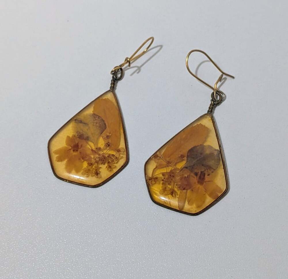 Handmade Earrings Pressed Flower Resin Drop Brass Wire Hook Botanical